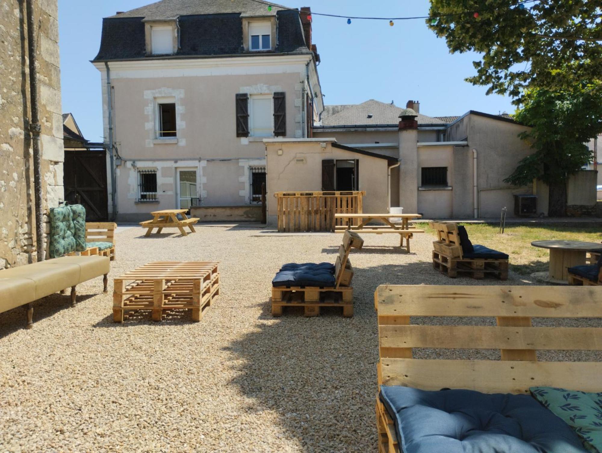 Coliwork Le Saint Romain Dange-Saint-Romain Exterior foto